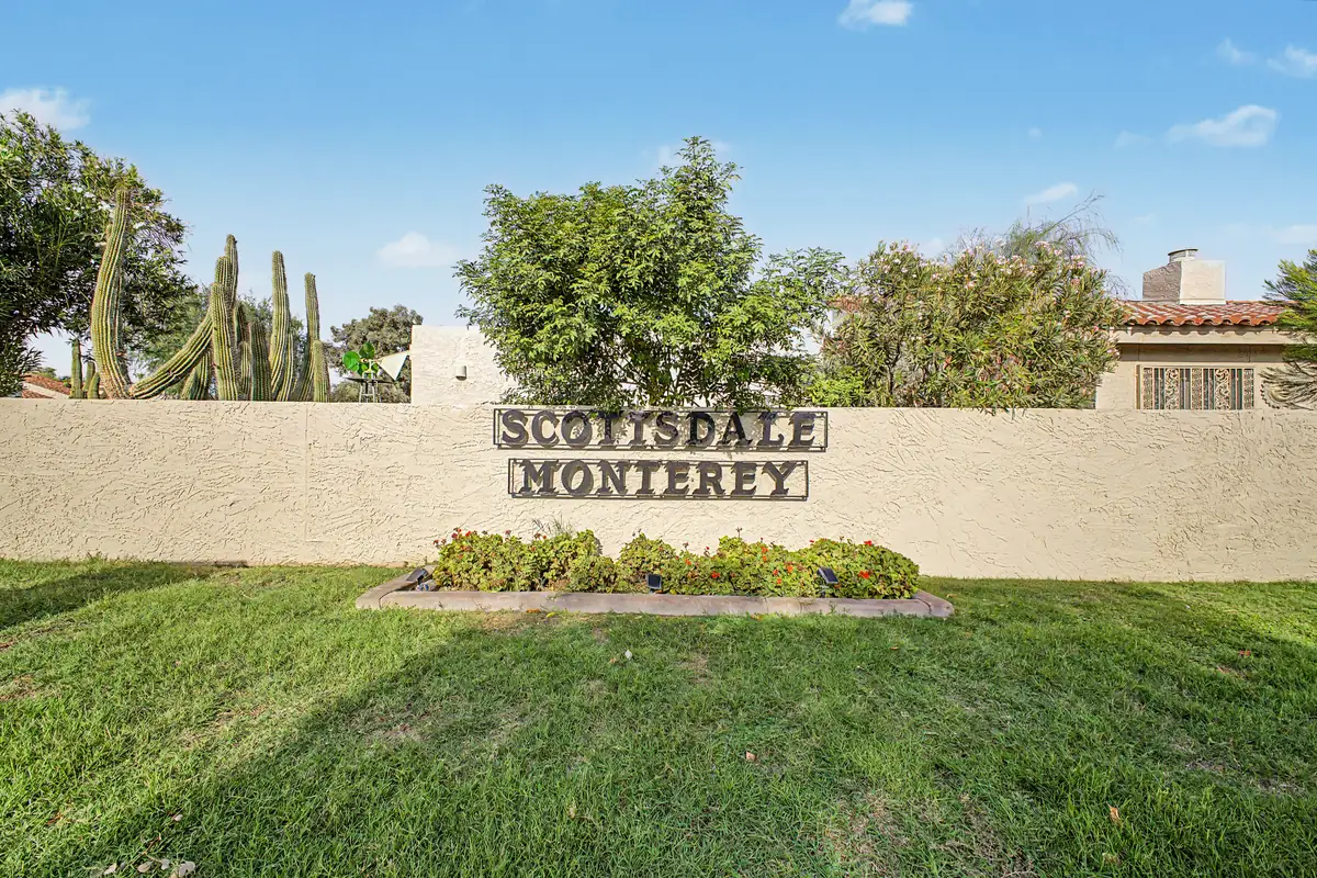 Scottsdale Monterey community entrance sign