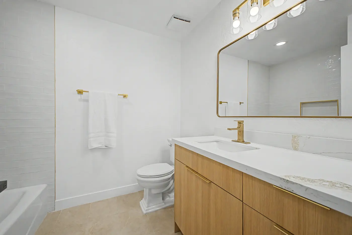 The second bath after renovation, 5135 N 78th St Scottsdale