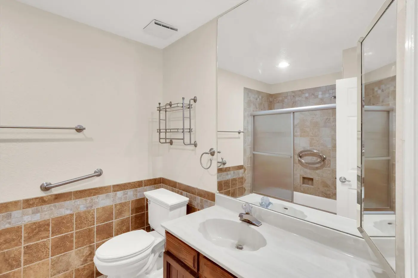 The second bath before renovation, 5135 N 78th St Scottsdale